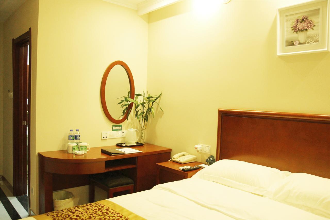 Greentree Alliance Inner Mongolia Autonomous Region Xilinhot Beizi Temple Street Hotel Exteriör bild